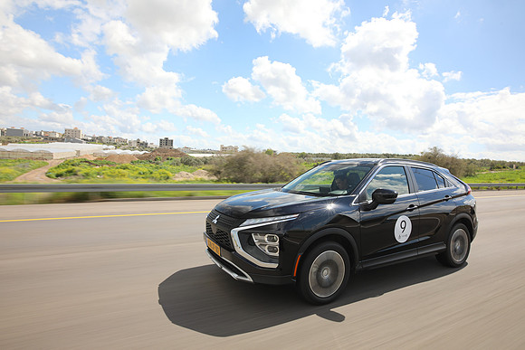 TF_eclipse-cross-0630