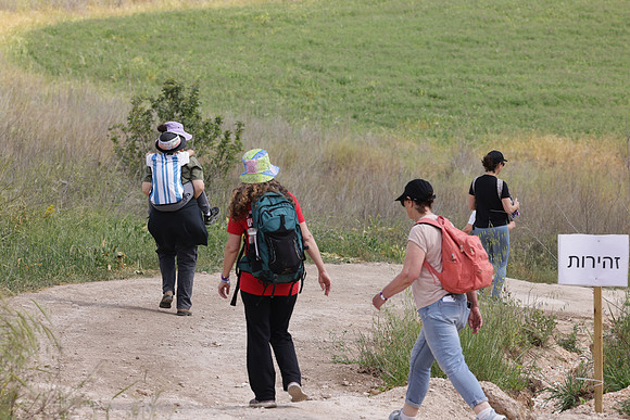 runi_Gilad_ 250404_335