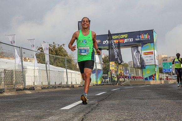 RT_jwm19_01571