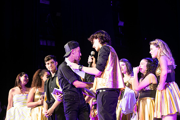 TF_LR-Glee-290621-0600