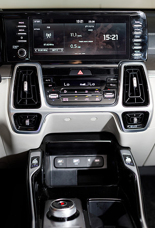 TF_auto-highlander-sorento-031