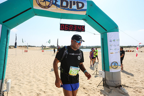 Desert 2 Sea 2017