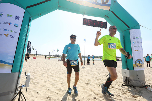 Desert 2 Sea 2017