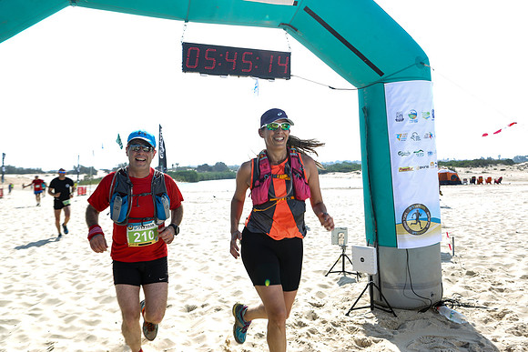Desert 2 Sea 2017