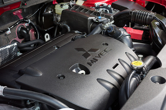 TF_mitsubishi_asx_detail-011