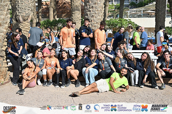 YBI_EDR25-09553