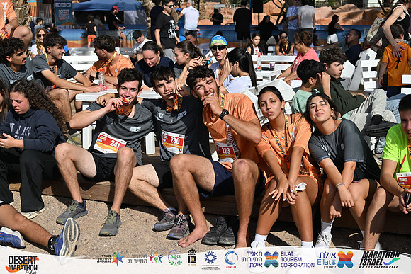 YBI_EDR25-09557