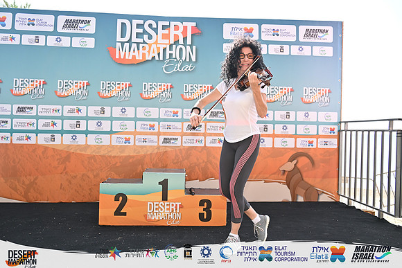 YBI_EDR25-09563