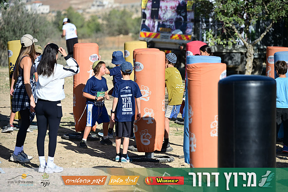 ES-Dror_Run-25-1177