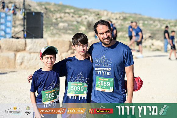 ES-Dror_Run-25-1192
