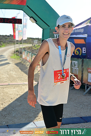 ES-Dror_Run-25-1242