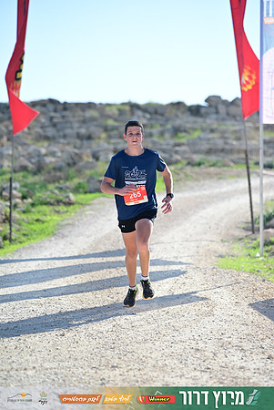 ES-Dror_Run-25-1456