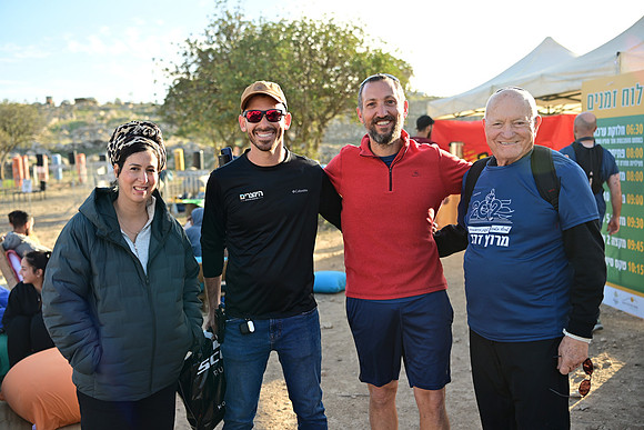 ES-Dror_Run-25-0231