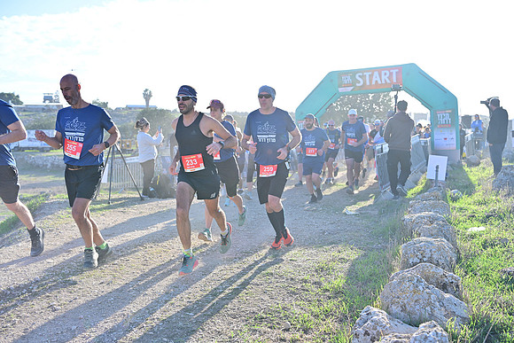 ES-Dror_Run-25-0306