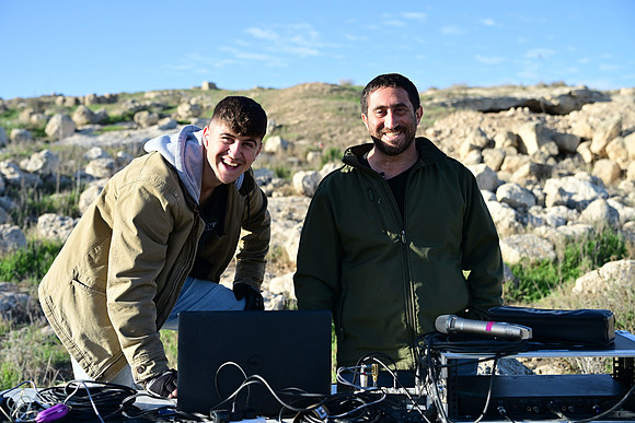 ES-Dror_Run-25-0393