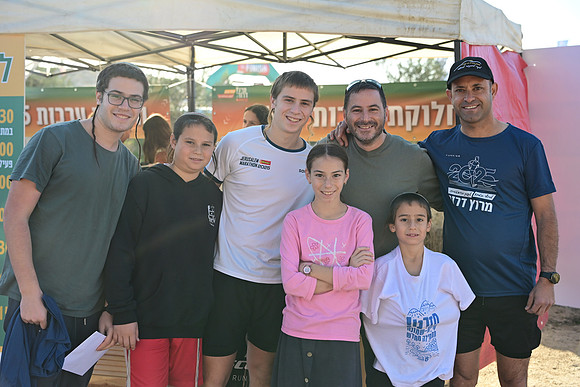 ES-Dror_Run-25-0402
