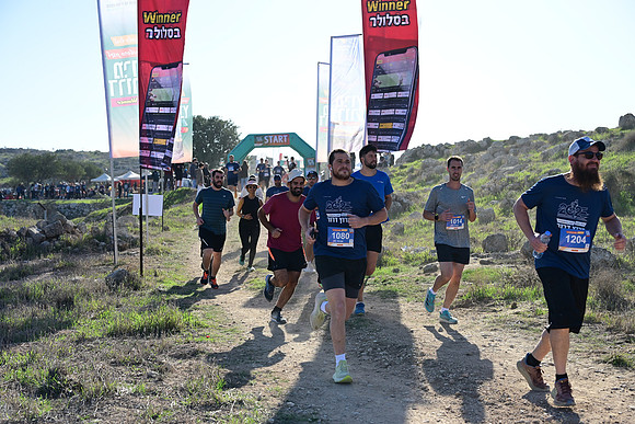 ES-Dror_Run-25-1018