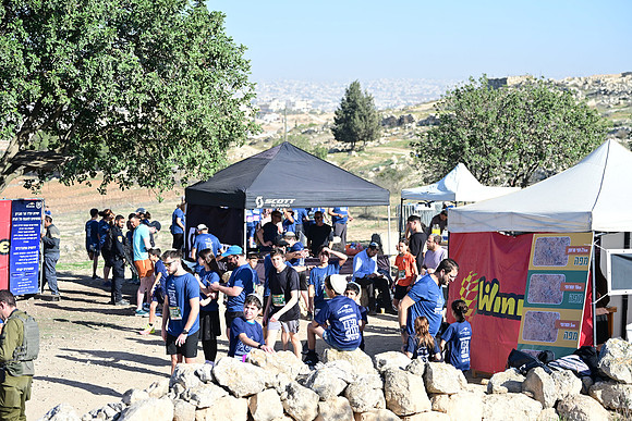 ES-Dror_Run-25-1198