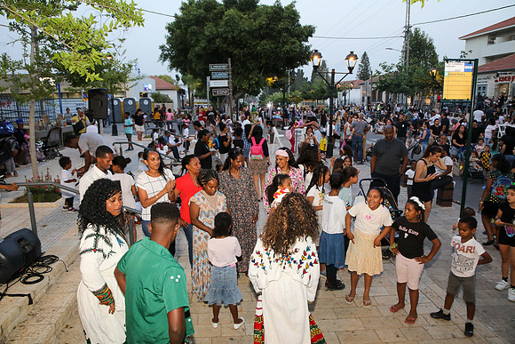 TFeder_G_shavuot_23-1239