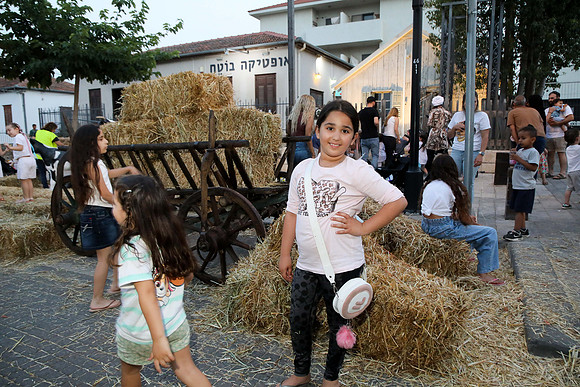 TFeder_G_shavuot_23-1270