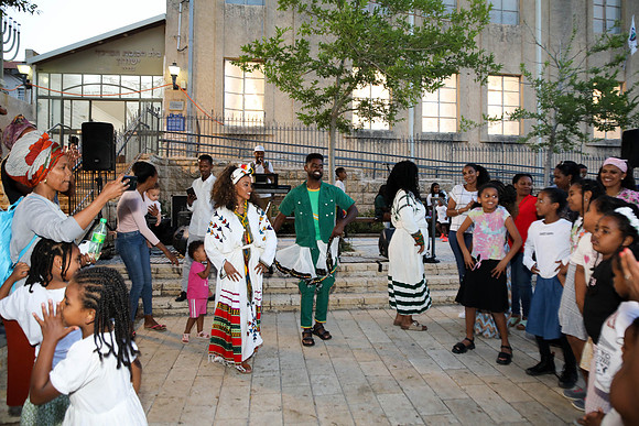 TFeder_G_shavuot_23-1246