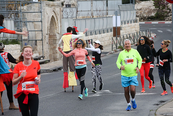 Jerusalem Winner Marathon 16