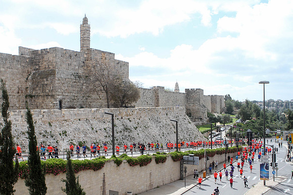 Jerusalem Winner Marathon 16