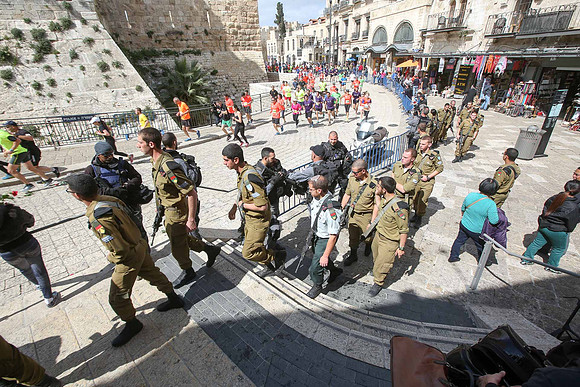 Jerusalem Winner Marathon 16