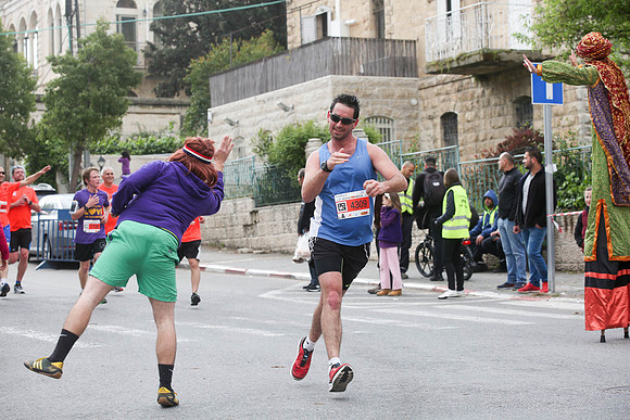 Jerusalem Winner Marathon 16