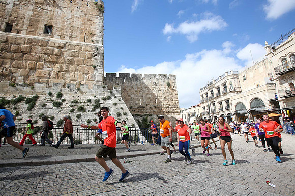Jerusalem Winner Marathon 16