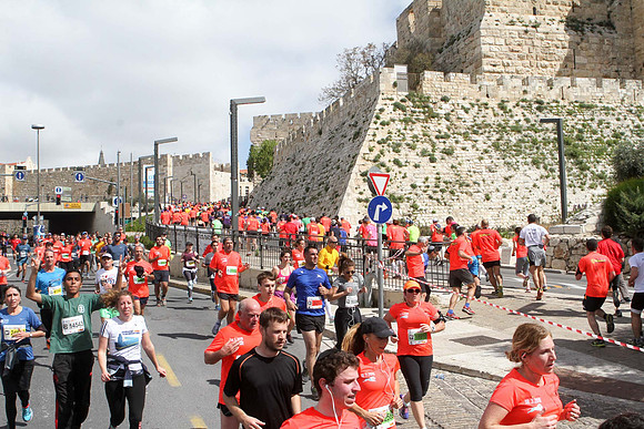 Jerusalem Winner Marathon 16