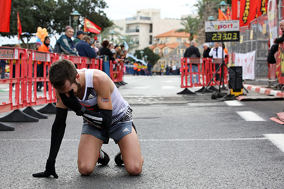 ©www.tomerfeder.com