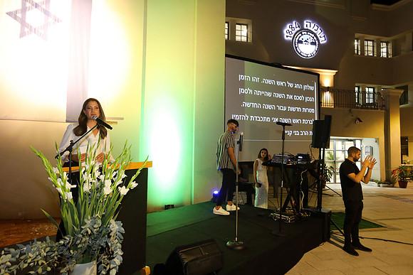 TFeder_nyt-200922-298