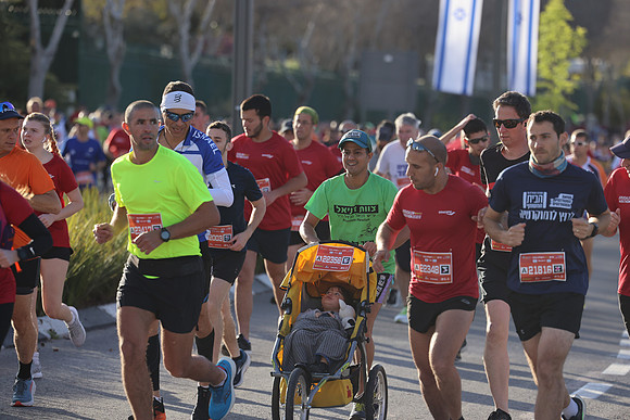 FB60B586-3376-49CD-8A5C-DD19F610D8AF Gilad Kavalerchik