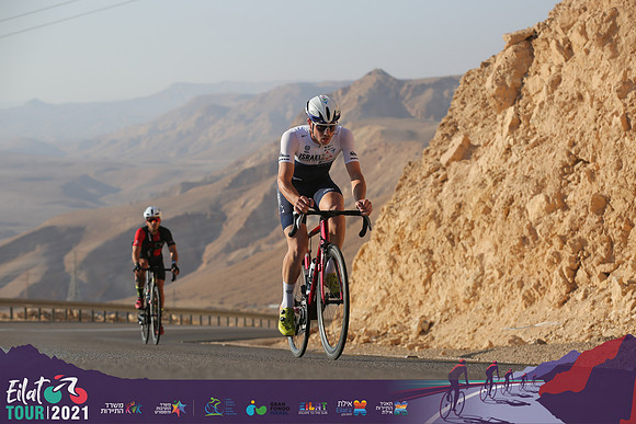 RT_tour21-r_128