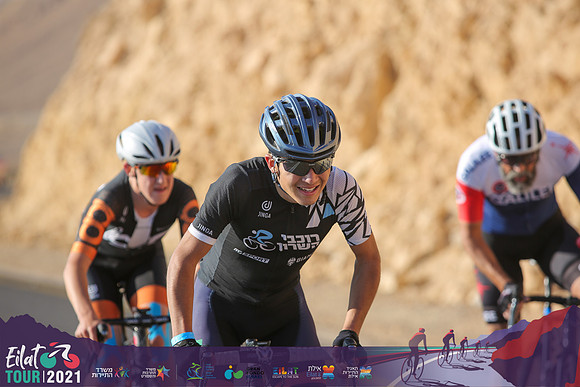 RT_tour21-r_172