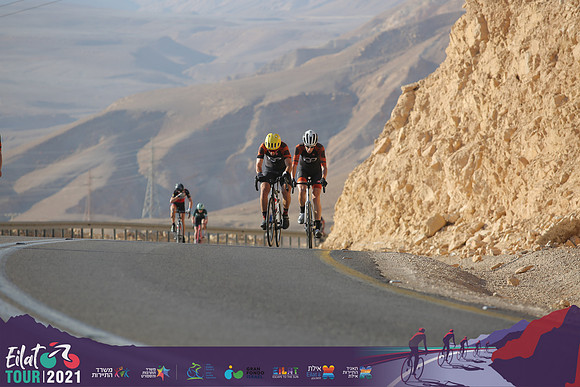 RT_tour21-r_200