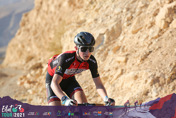 RT_tour21-r_209