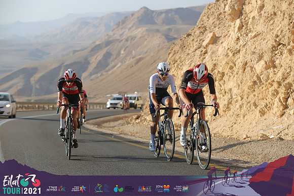 RT_tour21-r_155