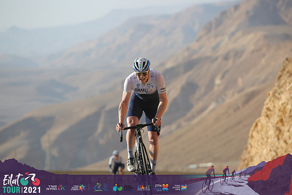 RT_tour21-r_136