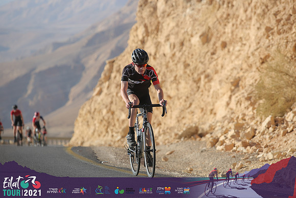 RT_tour21-r_186