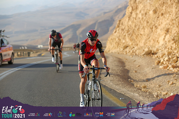 RT_tour21-r_174