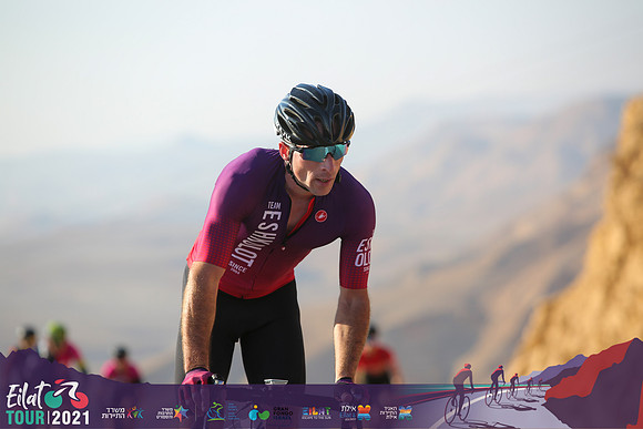 RT_tour21-r_192