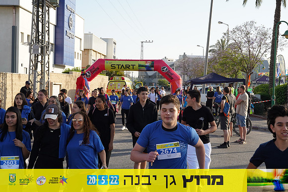 NS_gyr22-0663