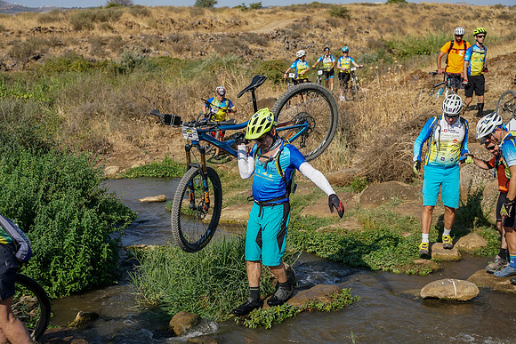 oi_awol19_d2-0049