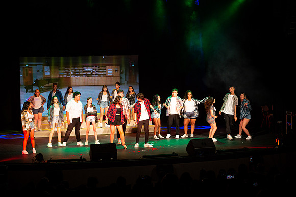 TF_LR-Glee-290621-0076