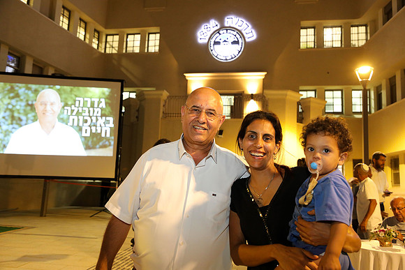TFeder_nyt-200922-250