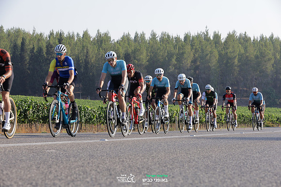 TFeder_ILC-Road24-0395