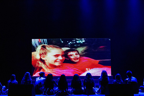 TF_LR-Glee-290621-0510