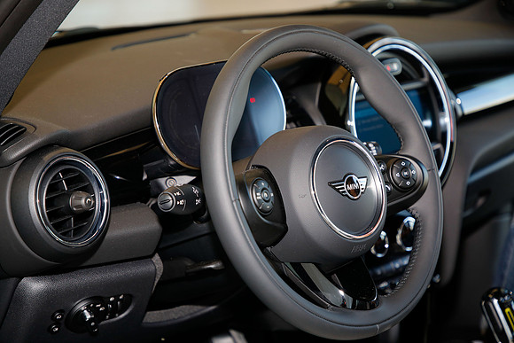 TF_mini_cooper-se-0936